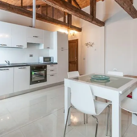 Апартаменты Palazzo Della Torre *